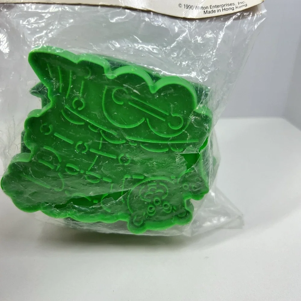 Vintage Wilton 1990 Circus Train Cookie Cutters Engine & Train Cars ‎ Lion Bear